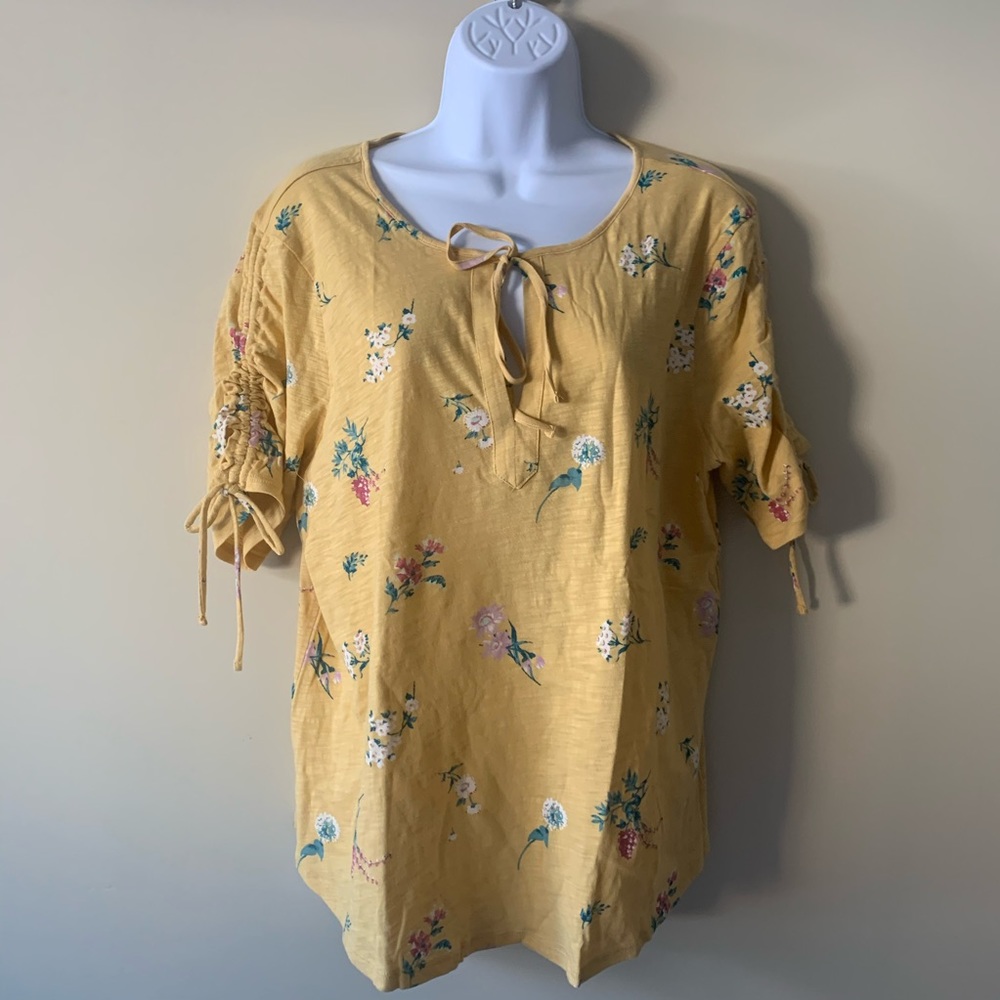 Lucky Brand shirt top floral yellow shirt sleeve